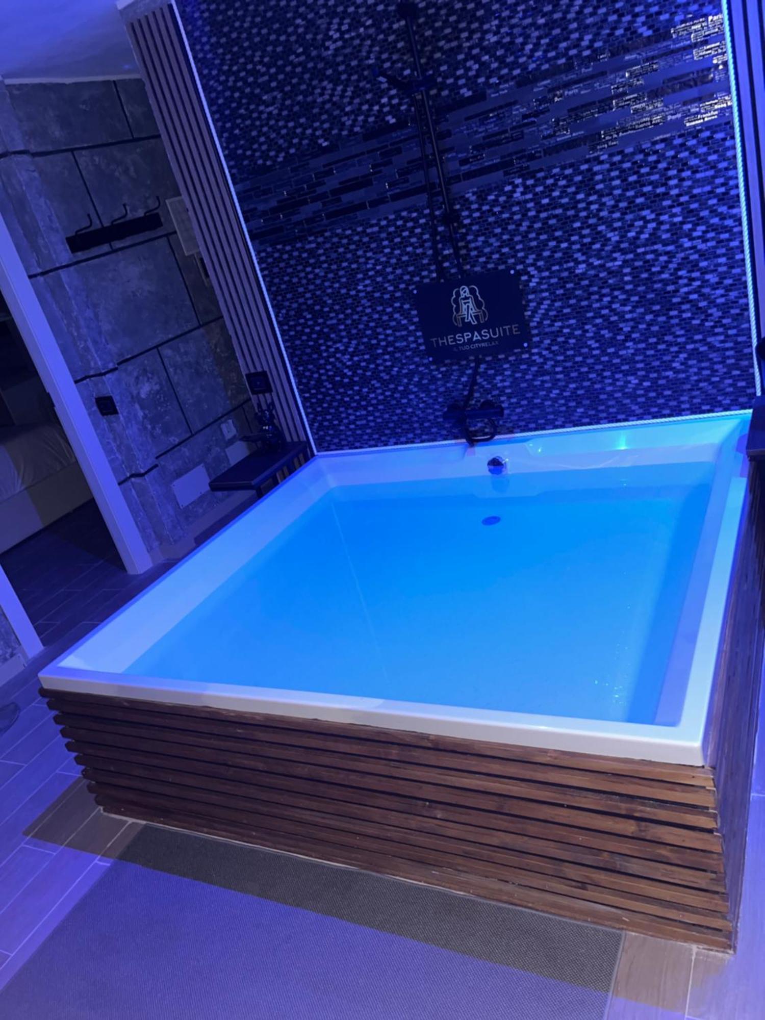 The Spa Suite Rom Exteriör bild